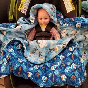 Carseat cover and blanket